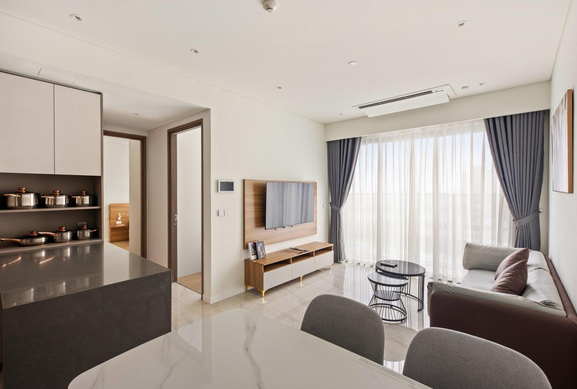 Apartment Nu In The Opera